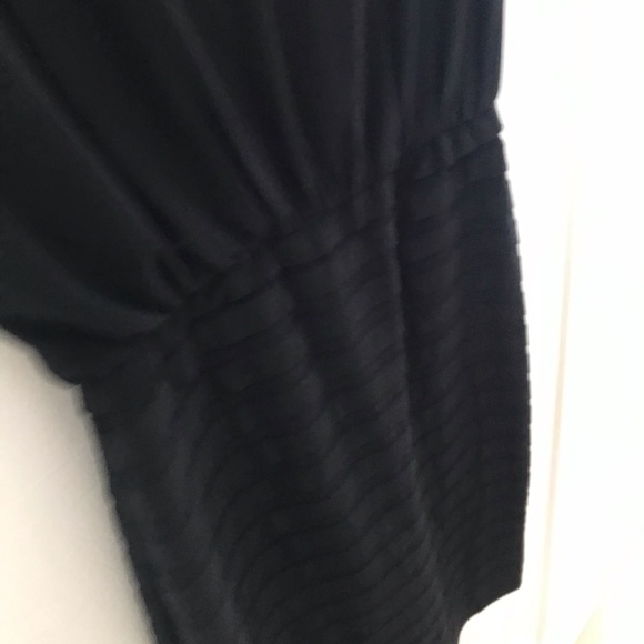 Black ruffle midi dress - Picture 4 of 4